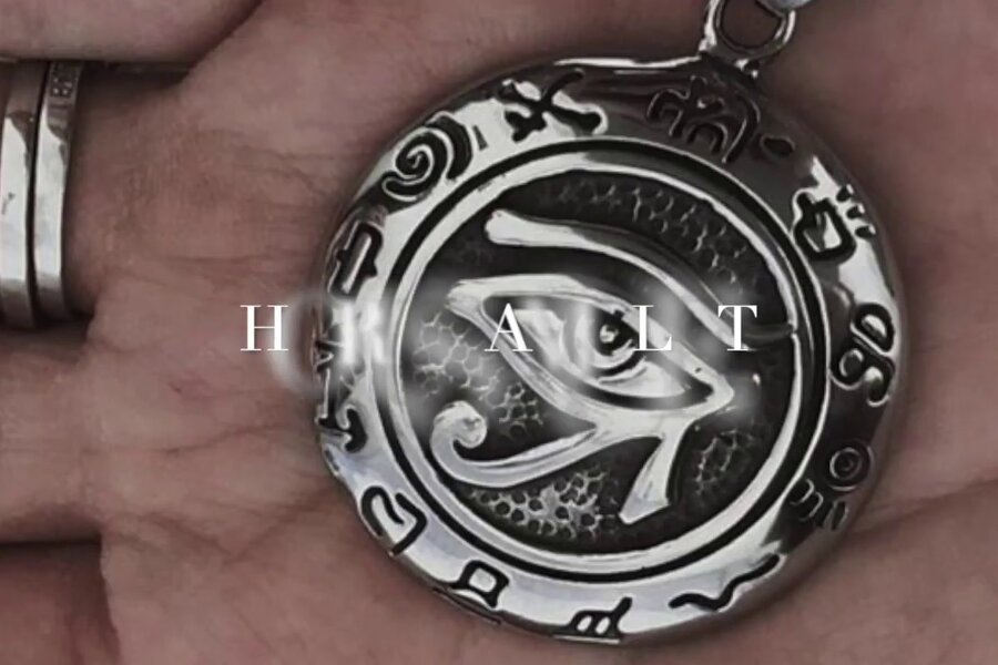 Bùa hộ mệnh Horus Amulet - Sức mạnh và bảo vệ từ Ai Cập